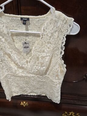 Express Cream Lace V-Neck Camisole